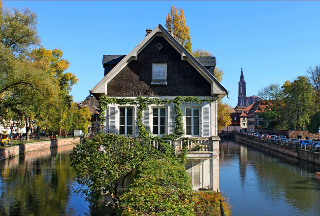 Обои картинки фото страсбург, города, франция, дома, канал, деревья