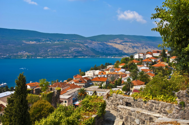Обои картинки фото Черногория, города, - пейзажи, море, крыши
