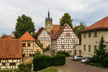 Картинка германия города -+здания +дома машины деревья кустарники цветы