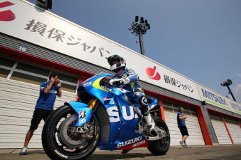Картинка спорт мотоспорт suzuki motogp