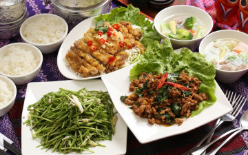 Картинка еда разное ассорти блюда тайваньская кухня мясо салат овощи рис суп