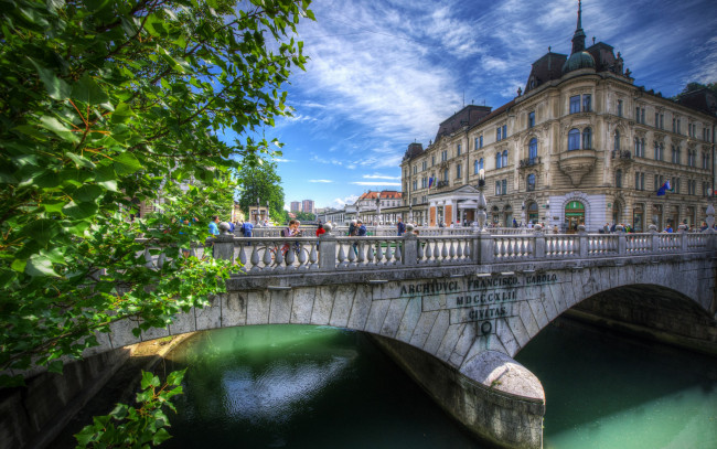 Обои картинки фото города, - мосты, любляна, река, здания, мост, словения