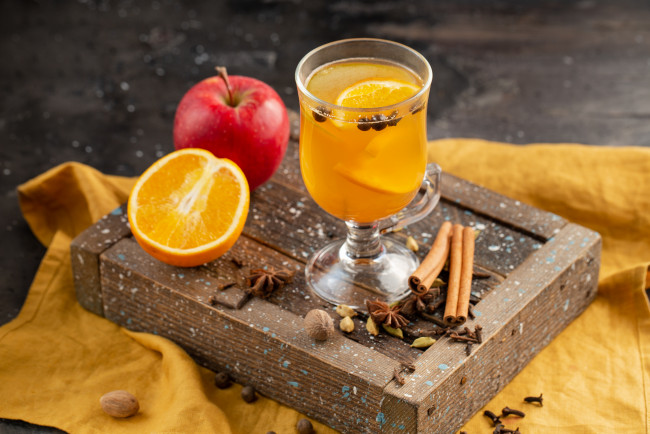 Обои картинки фото еда, напитки,  сок, сок, апельсин, цитрус, яблоко