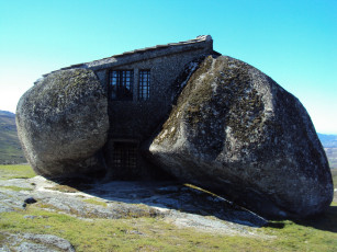Картинка разное сооружения постройки камни дом
