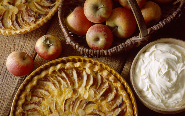 Обои картинки фото еда, пироги, пирог, яблоки