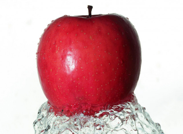 Обои картинки фото еда, Яблоки, вода, яблоко