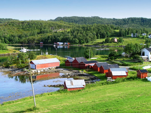 Обои картинки фото норвегия, харстад, города, пейзажи, лес, дома, фьорд