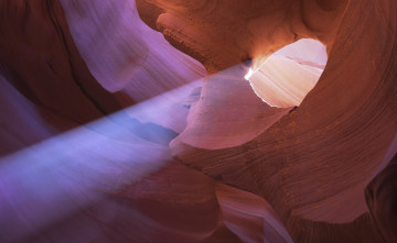 Картинка природа горы свет каньон пещера лучи