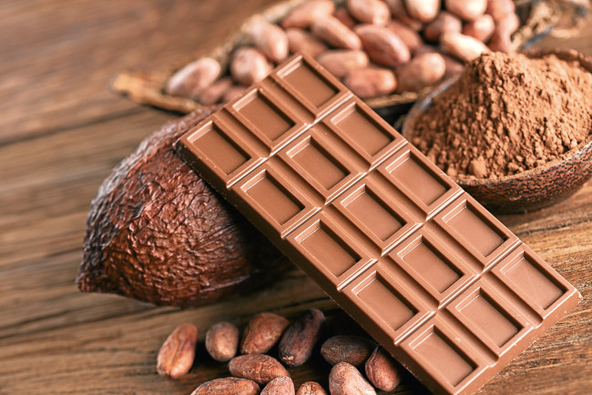 Обои картинки фото шоколад, еда, разное, зёрна, какао