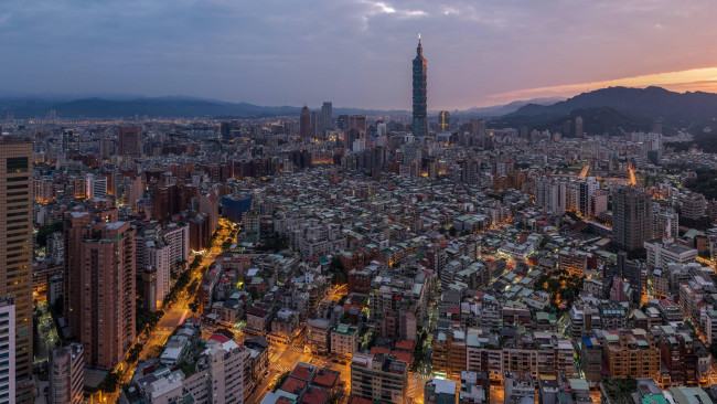 Обои картинки фото taiwan,  taipei, города, тайбэй , тайвань,  китай, плотная, застройка, небоскребы, современные, здания, мегаполис, столица, тайбэй, вечер
