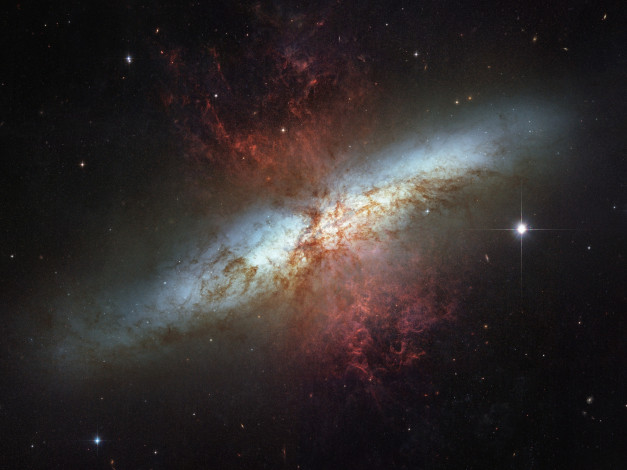 Обои картинки фото m82, космос, галактики, туманности