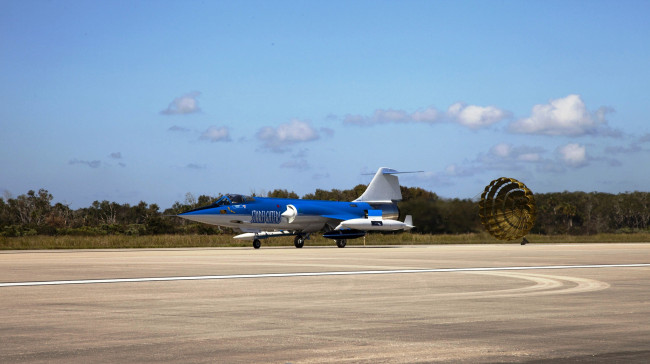 Обои картинки фото авиация, боевые самолёты, avia
