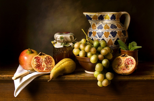 Обои картинки фото еда, натюрморт, виноград, варенье, гранат, груша, кувшин