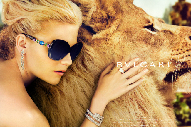 Обои картинки фото бренды, bvlgari, лев, украшения, девушка