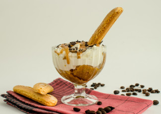 Картинка еда мороженое +десерты кофе шоколад печенье десерт