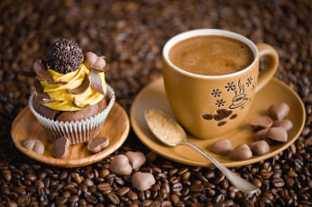 Картинка еда кофе +кофейные+зёрна вкуснятина кекс