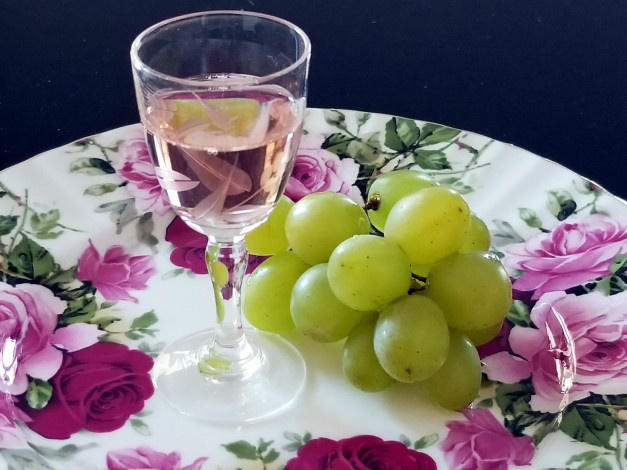 Обои картинки фото еда, напитки,  вино, вино, виноград