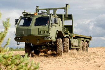 Картинка техника военная+техника sisu e13тр военный вездеход повышенной проходимости 8x8 defence финляндия