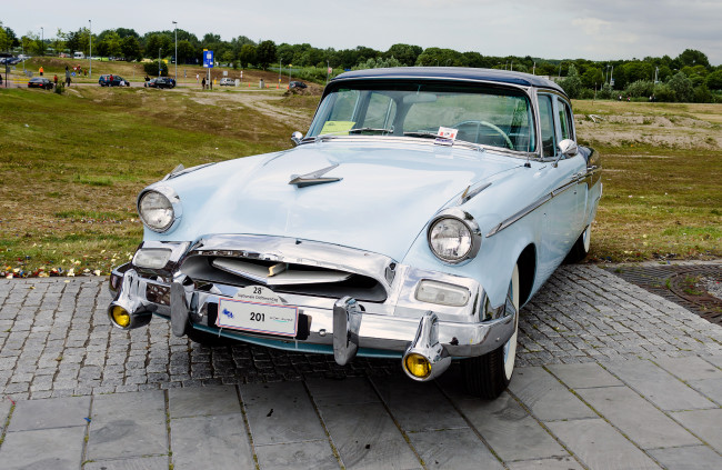 Обои картинки фото studebaker president state sedan 1955, автомобили, выставки и уличные фото, выставка, история, ретро, автошоу
