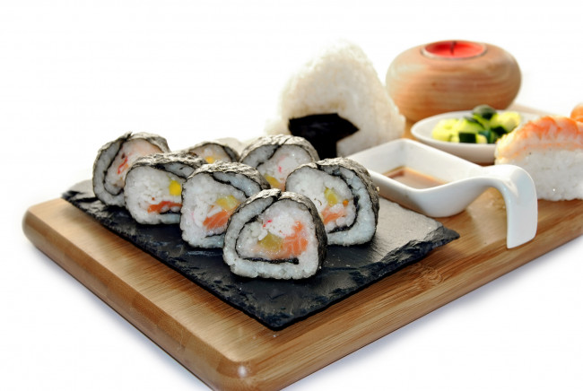 Обои картинки фото еда, рыба,  морепродукты,  суши,  роллы, суши