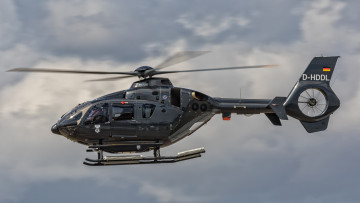 Картинка ec135+p2 авиация вертолёты вертушка