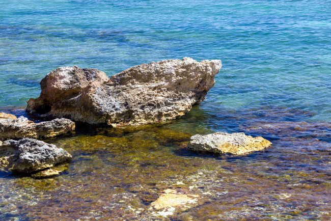 Обои картинки фото природа, побережье, скала, камни