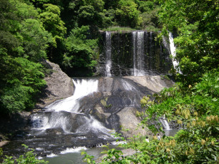 Картинка природа водопады вода камни лес