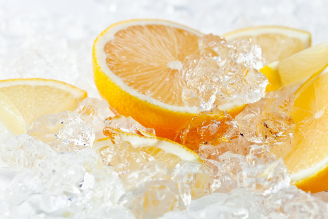 Обои картинки фото еда, цитрусы, цитрус, лимон, citrus, лед, апельсин, ice, orange, lemon
