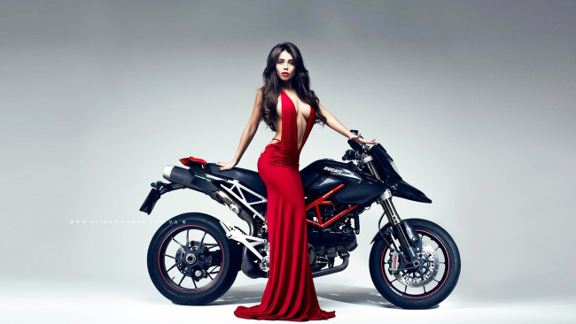 Обои картинки фото girls and moto 10, мотоциклы, мото с девушкой, moto, girls