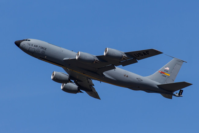 Обои картинки фото kc-135r stratotanker, авиация, военно-транспортные самолёты, танкер