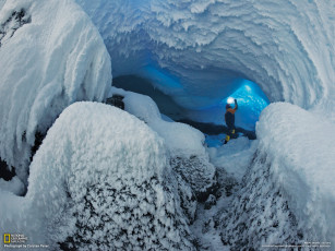 Картинка природа айсберги ледники пещера
