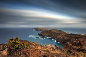 Картинка природа побережье скалы португалия острова океан небо мадейра архипелаг автономный регион
