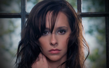 обоя Jennifer Love Hewitt, девушки, брюнетка, актриса, голливуд