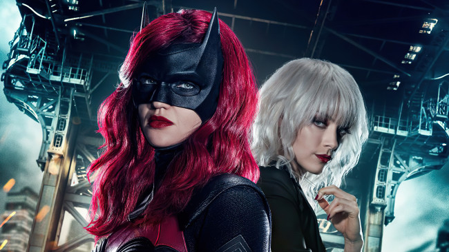 Обои картинки фото batwoman , сериал 2019 – , кино фильмы, batwoman, бэтвумен, фантастика, боевик, драма, криминал, сериал, ruby, rose