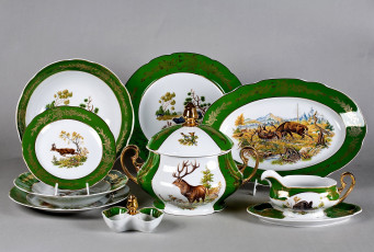 Картинка разное посуда столовые приборы кухонная утварь сервиз олени зеленый тарелки