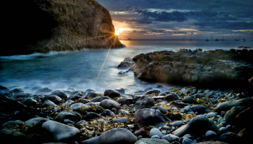 Картинка природа восходы закаты море сумрак солнце горизонт закат яхты камни бухта
