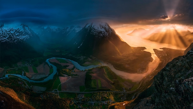 Обои картинки фото природа, восходы, закаты, долина, лето, небо, норвегия, горы, свет, солнце