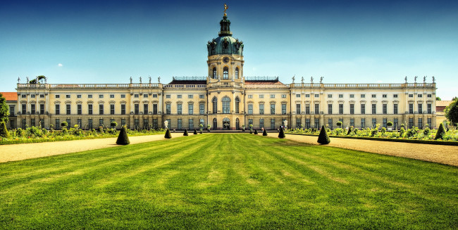 Обои картинки фото дворец, шарлоттенбург, германия, города, дворцы, замки, крепости, купол, окна, большой, парк