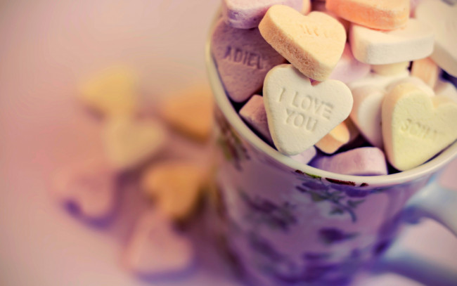 Обои картинки фото еда, конфеты,  шоколад,  сладости, love, i, you, cup, hearts, настроение, сердце, любовь