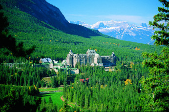 Картинка города -+пейзажи канада банф springs hotel отель лес горы деревья панорама
