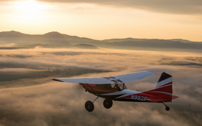 Обои картинки фото авиация, лёгкие одномоторные самолёты, небо, утро, самолёт