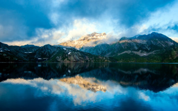 Картинка природа пейзажи отражение облака озеро горы