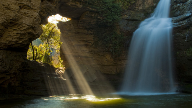 Обои картинки фото limestone, cave, and, waterfall, the, foradada, catalonia, spain, природа, водопады, пещера