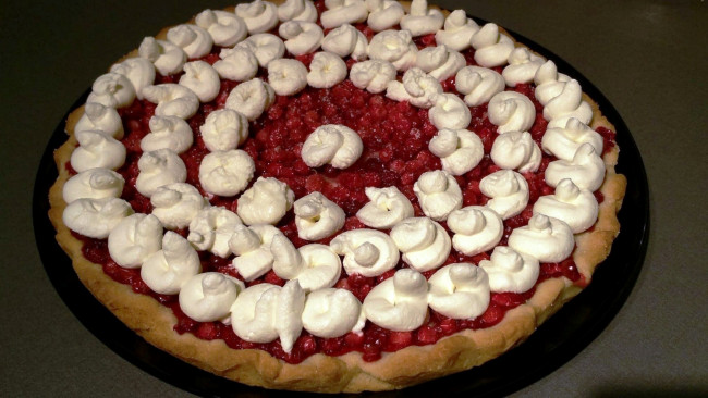 Обои картинки фото Ягодный пирог со сливками, еда, пироги, пирог