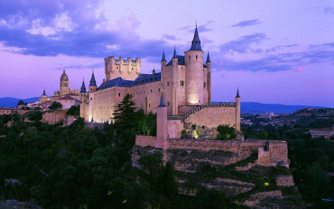 Обои картинки фото segovia castle,  spain, города, замки испании, spain, segovia, castle