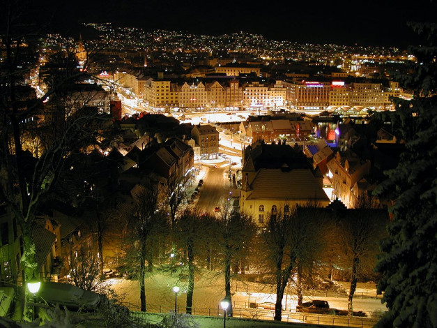 Обои картинки фото bergen, norway, города, огни, ночного