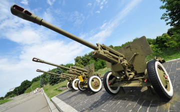 Картинка оружие пушки ракетницы музей вов киев