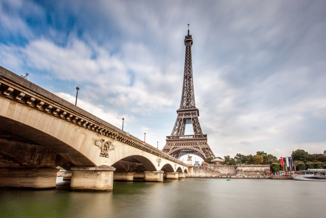 Обои картинки фото города, париж , франция, река, мост, башня