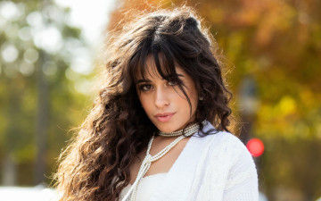 обоя музыка, camila cabello, бусы