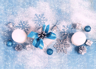 обоя праздничные, подарки и коробочки, шарики, снежинки, колокольчики, подарок